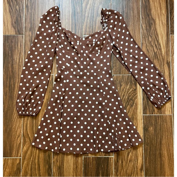 Reformation Mochi Dress - Picture 5 of 9